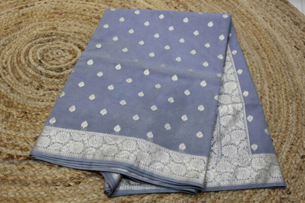 Small Buttas Mulmul Cotton Saree
