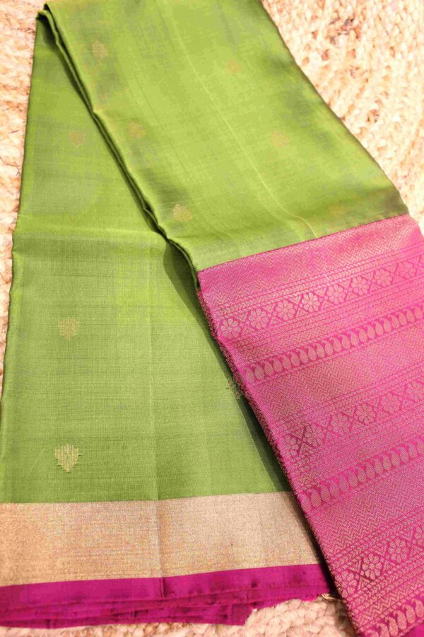 Mehendi Green & Magenta Big Border Pure Kanchi Saree - Image 3