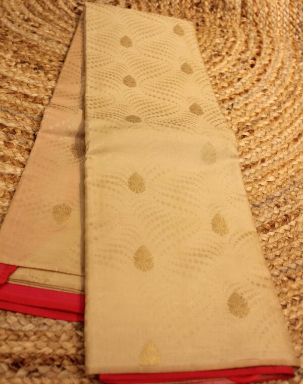 Beige & Pink Self Embossed Pure Kanchi Silk Saree - Image 2