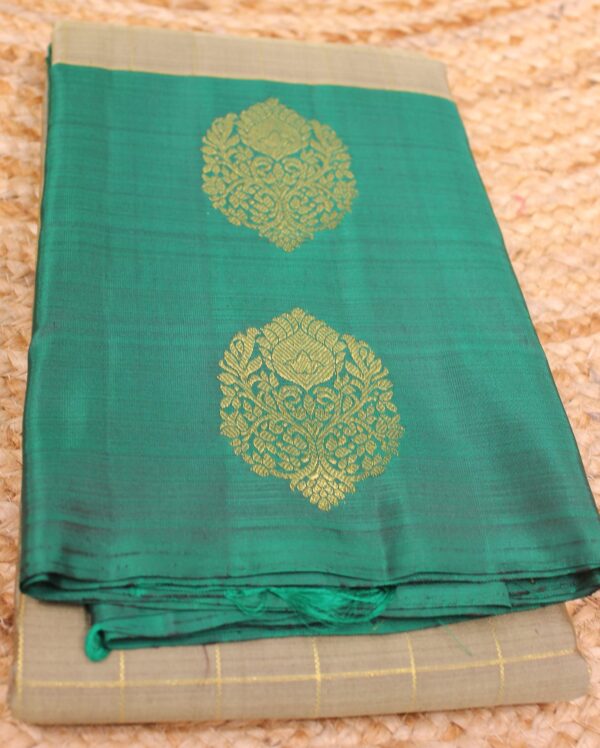 Khaki & Bottle Green with Zari Checks & Big Border Pure Handloom Kanchi Silk Saree - Image 2