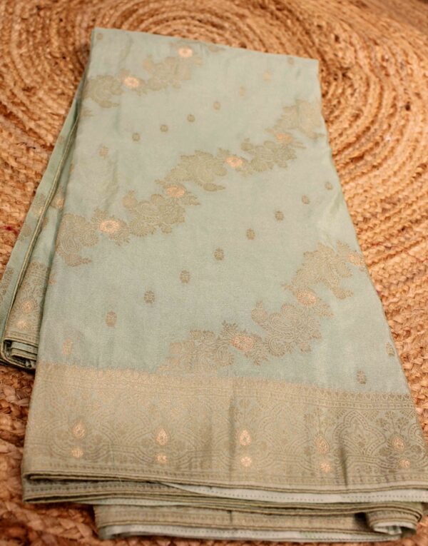 Semi Banaras Silk Diagonal Jaal Saree - Image 2