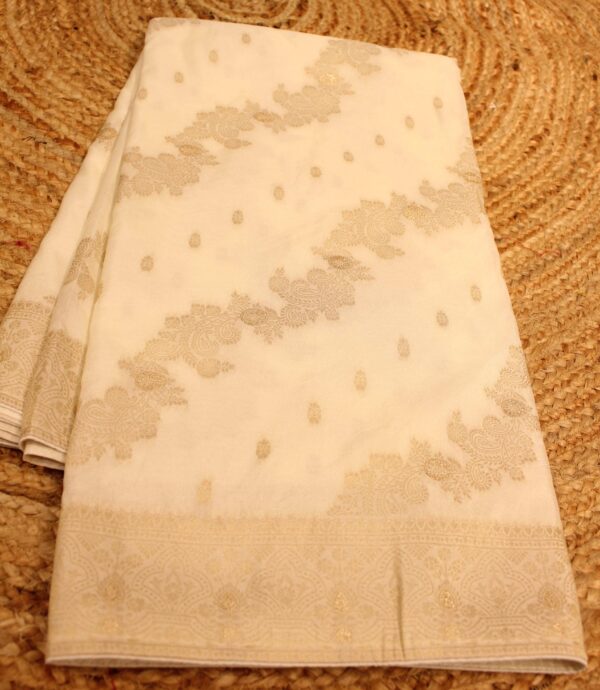 Semi Banaras Silk Diagonal Jaal Saree - Image 3