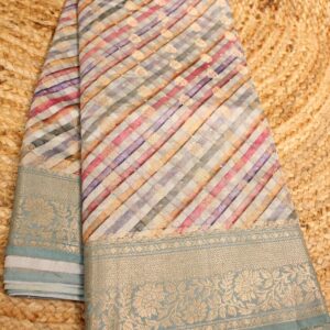 Alternative view of Pure Chiniya Silk Diagonal Print with Buttas Banaras Saree