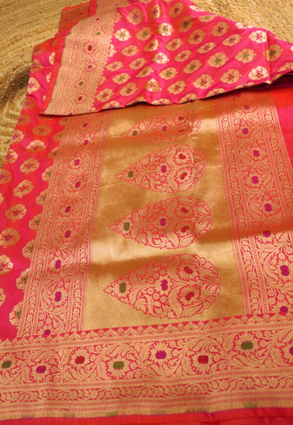 Rani Pink Floral Buttas with Meenakari Pure Katan Banaras Silk Saree - Image 4