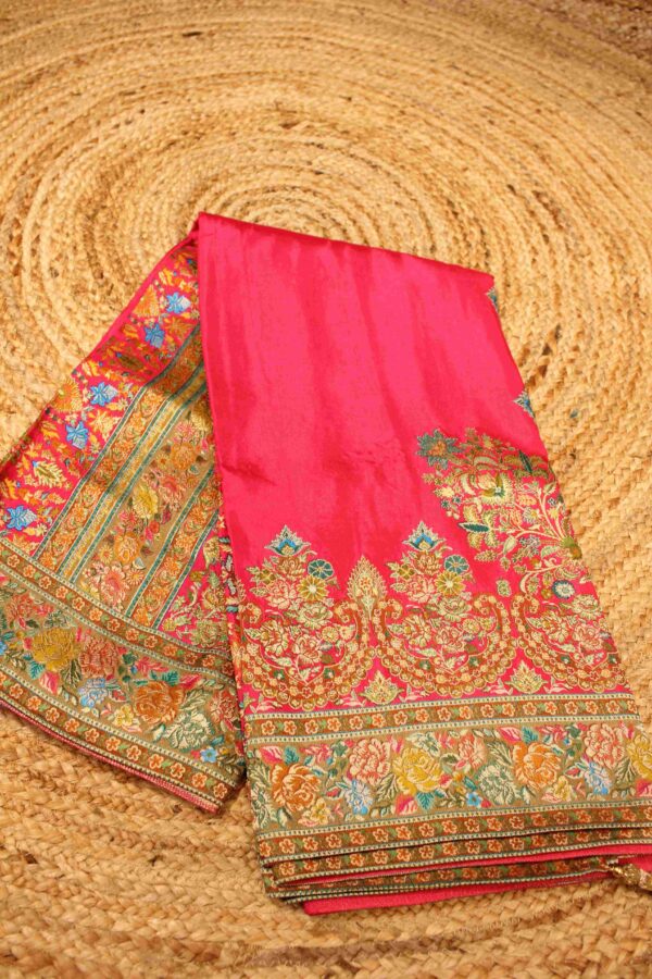 Floral Pichwai Position Print Zari Woven Crepe Designer Saree - Image 2