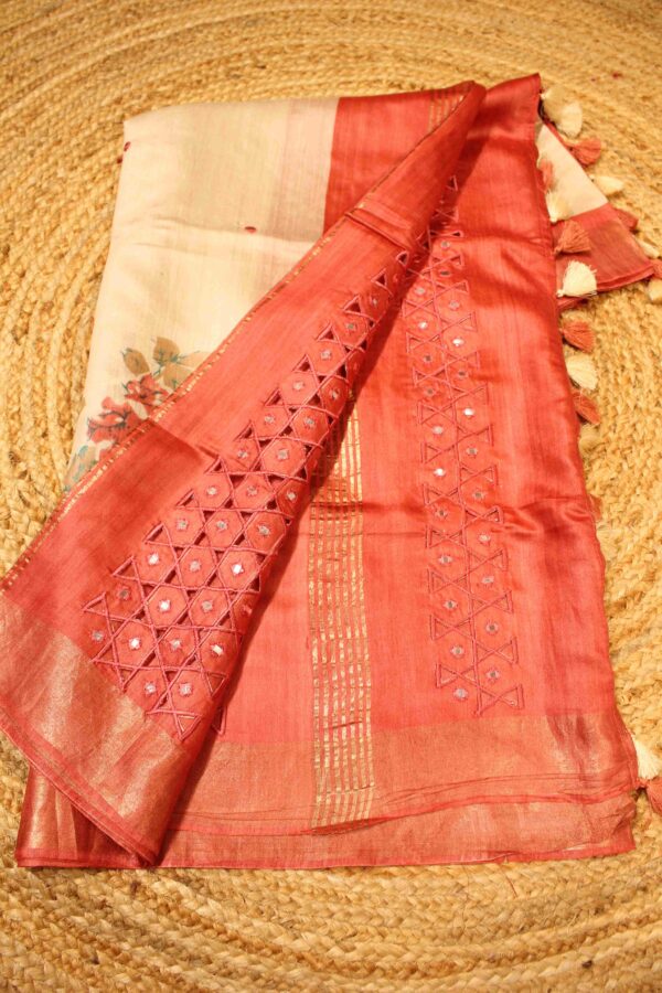 Beige & Pink Cut work & Mirror work Linen Silk Saree - Image 2