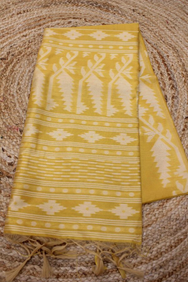 Floral Butta Semi Raw Silk Saree - Image 2