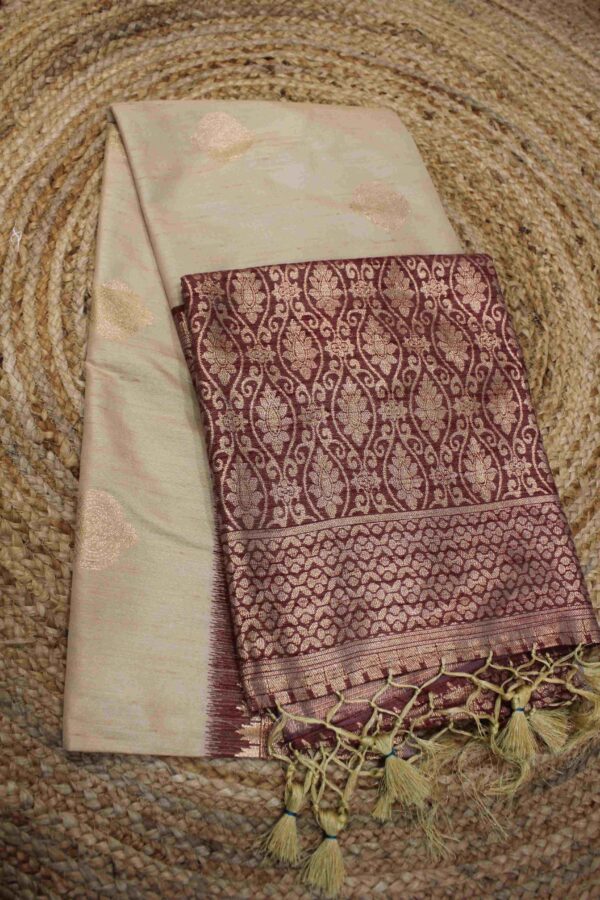 Zari Butta Tussar Saree - Image 3