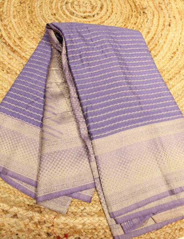Horizontal Zari Stripes Georgette Saree - Image 3