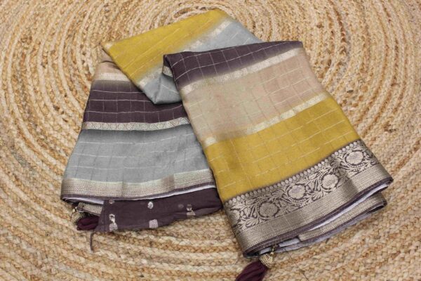 Horizontal zari lines with zari border crepe saree - Image 2