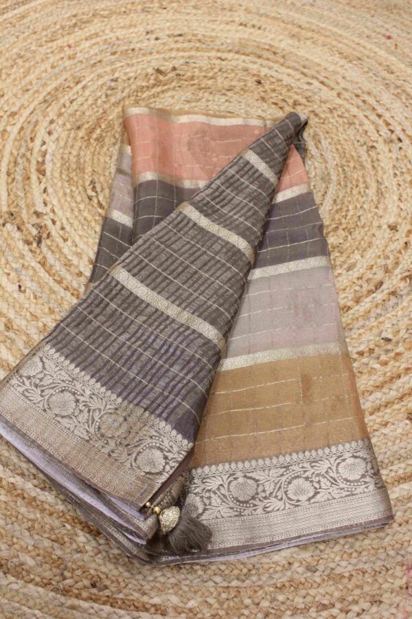 Horizontal zari lines with zari border crepe saree - Image 4