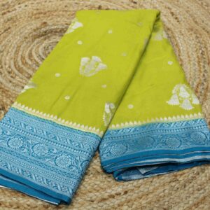 Zari Woven Floral Motifs Chinnon Banaras Saree