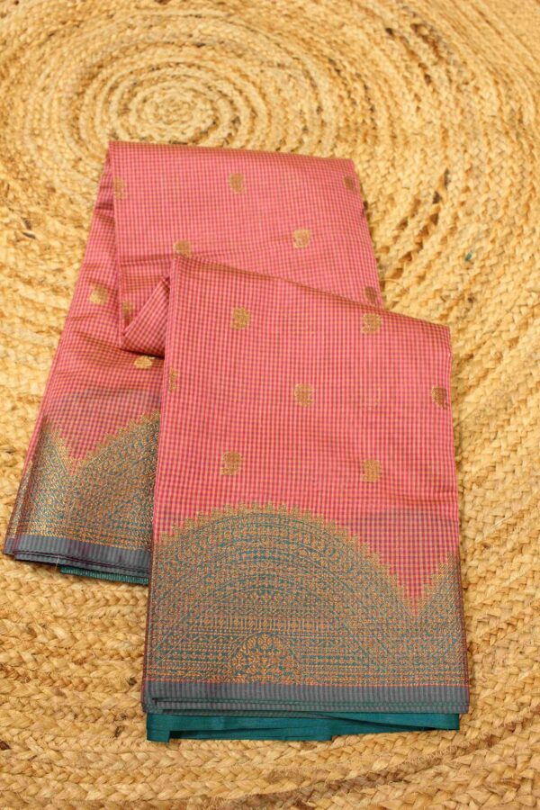 Checks with Mango Buttas and Scallop Border Semi Banaras Saree