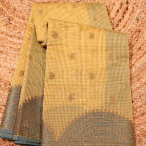 Alternative view of Checks with Mango Buttas and Scallop Border Semi Banaras Saree