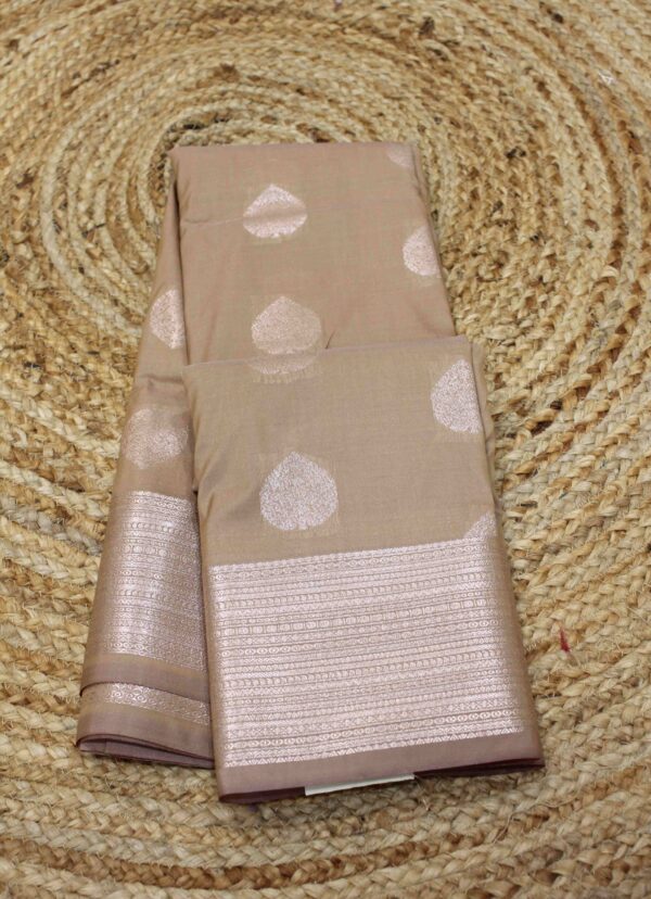 Tilak Butta Semi Kanchi Saree - Image 2