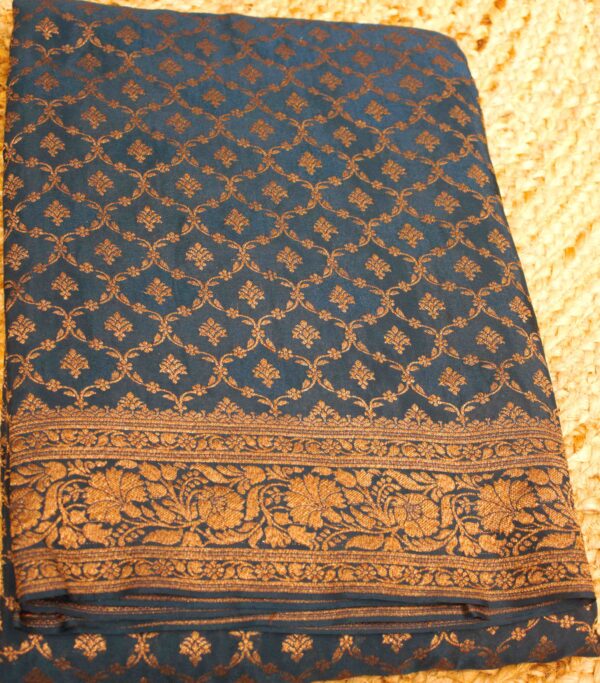 Peacock Blue with Antique Zari Jaal Pure Crepe Banaras Saree - Image 2