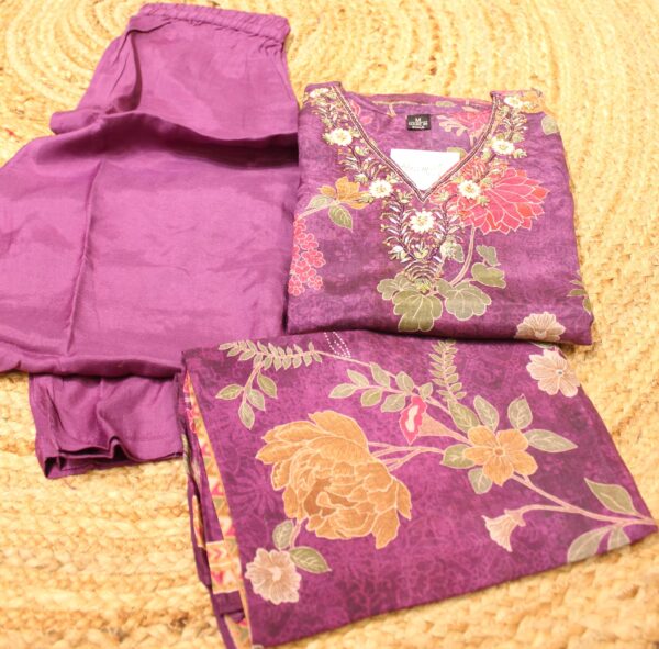Purple with Floral Prints & Neck Embroidery Kurta Set - Image 2