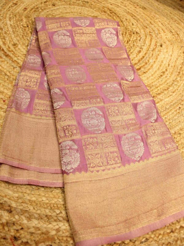 Silver & Gold Zari Woven Square & Mango Buttas Chinnon Saree - Image 3