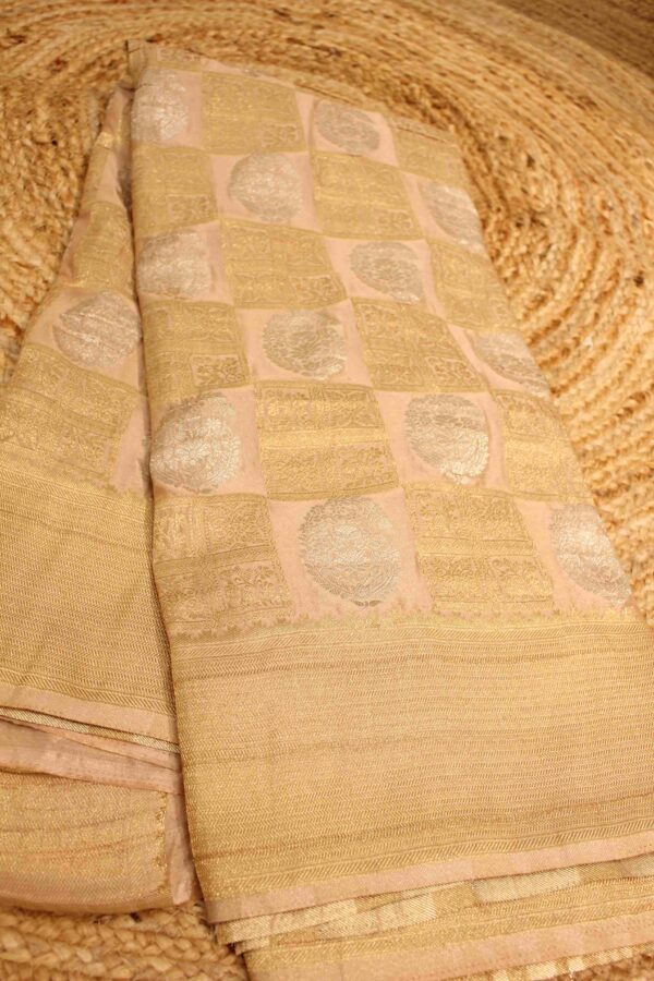 Silver & Gold Zari Woven Square & Mango Buttas Chinnon Saree - Image 4