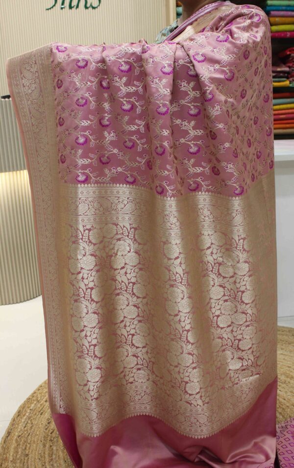 Onion Pink Zari Woven Jaal with Meenakari Semi Katan Banaras Saree - Image 4
