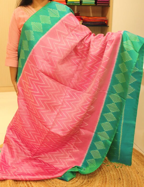 Ikkat Onion Pink & Green Pure Handloom Soft Silk Saree