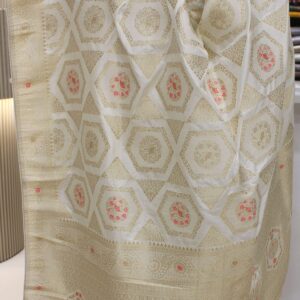 Alternative view of Zari Woven Geometrical Semi Banaras Saree