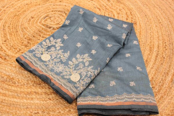 Thread Embroidery with cut dana work Mercerized Cotton Saree - Image 10
