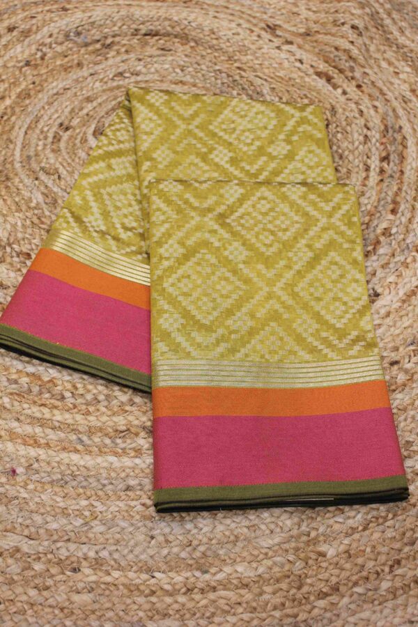 Geometrical Buttas 3D Cotton Silk Saree - Image 3