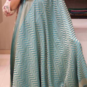 Alternative view of Aqua Blue Leheriya Pattern Crush Crepe Pure Banaras Saree
