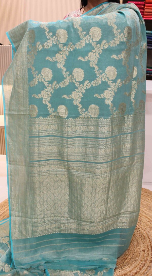 Zari Jaal Woven Tissue Georgette Pure Banaras Saree - Image 3