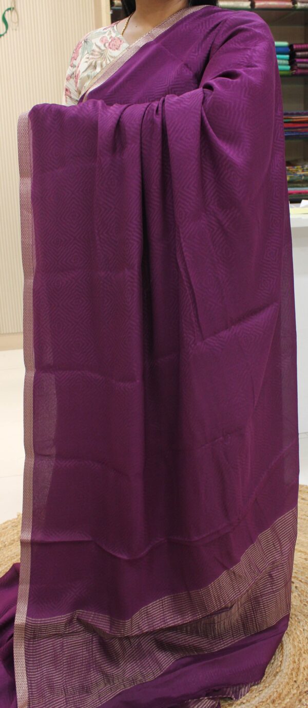 Royal Purple Self Embossed with Small Zari Border Pure Crepe Banaras Saree - Image 2