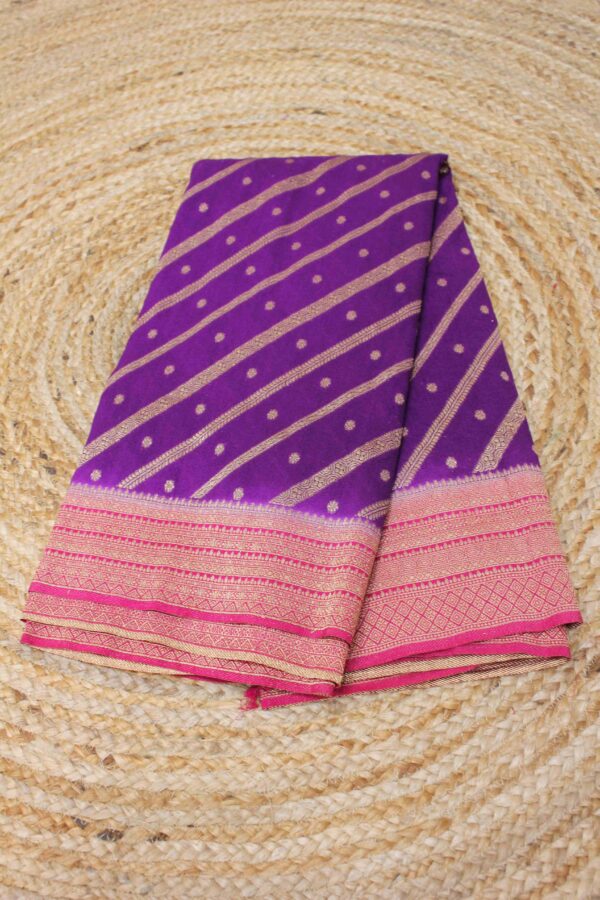 Zari Woven Diagonal Stripes with Floral Buttas Banaras Semi Crepe Saree - Image 2