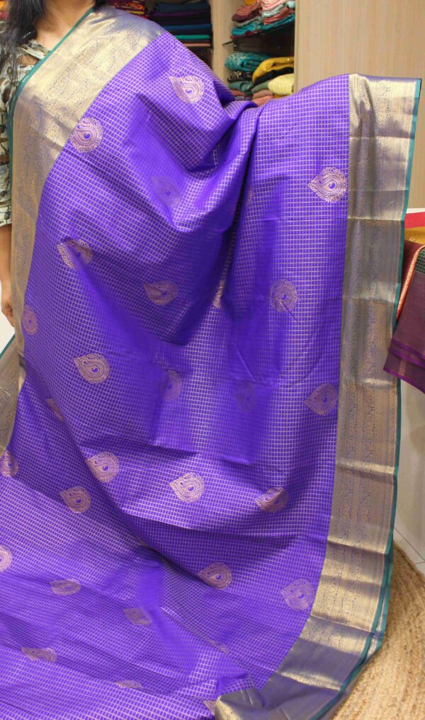 Zari Checks with Mango Motifs Semi Kanchi Saree - Image 7