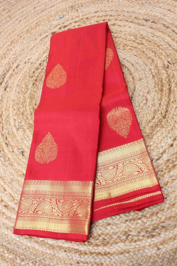 Red with Big Buttas Pure 3gm Zari Handloom Kanchi Silk Saree
