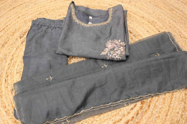 Grey with Sequence & Knot work Designer Kurta Set - Image 2