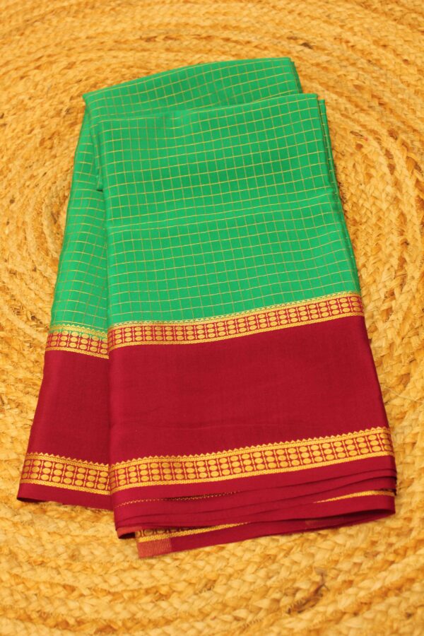 Zari Woven Chex with Bentex Border Pure Mysore Crepe Silk Saree - Image 5