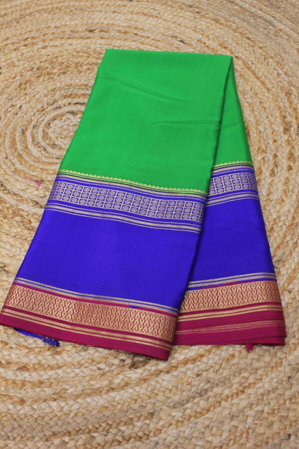 3D with Floral Bentex Border Pure Mysore Crepe Silk Saree - Image 4