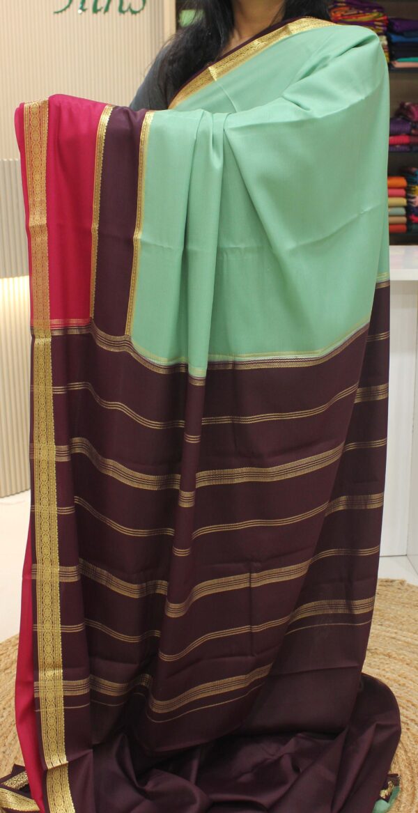 Plain with Gap Border 3D Pure Mysore Crepe Silk Saree - Image 4