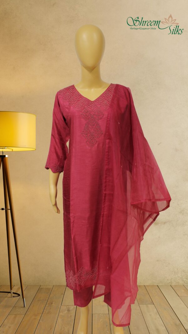 Magenta with Pearl work Designer Kurta Set