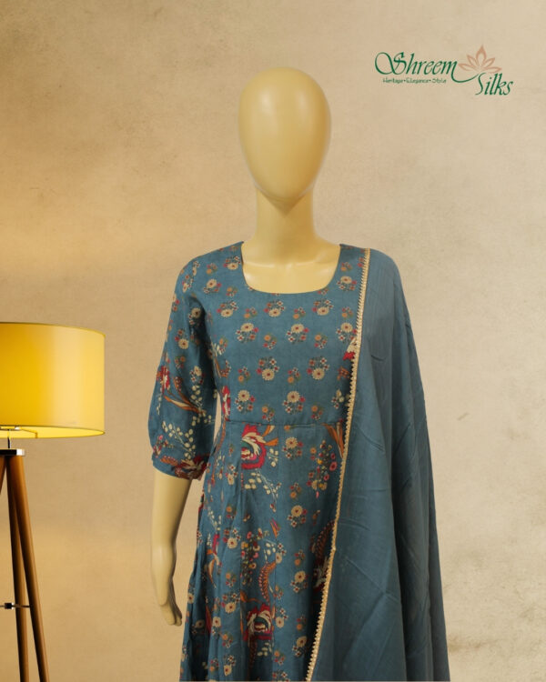 Blue Floral Printed Anarkali Kurta Set - Image 2