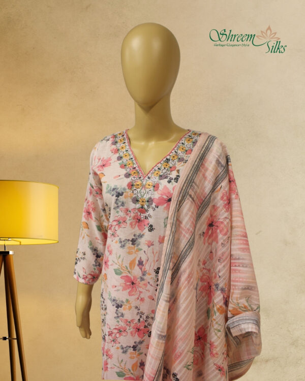 Baby Pink with Multicolor Floral Prints with Embroidery Work Kurta Set - Image 3