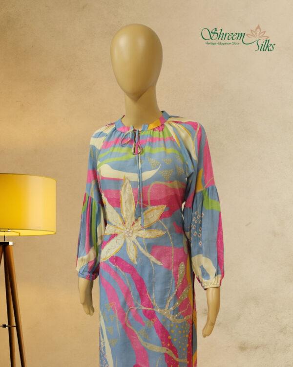 Blue with Multicolor Prints Kurta Set - Image 2