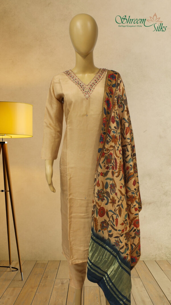 Chickoo with Beads & Zardosi Neck Embroidery Kuti Set