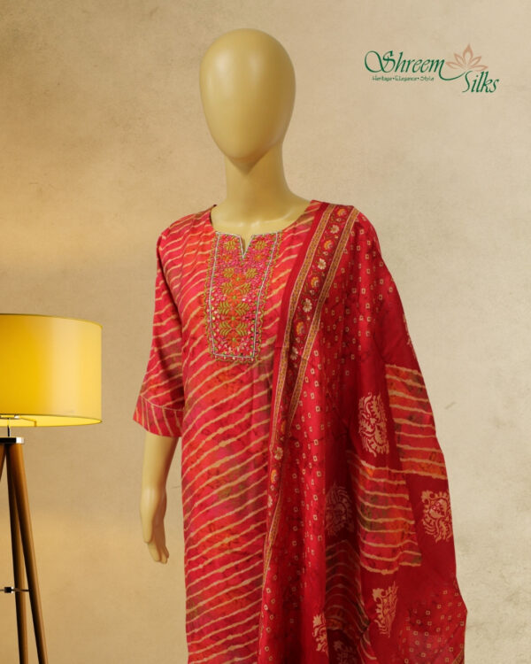 Pink & Orange Diagonal Striped with Neck Embroidery Kurta Set - Image 2
