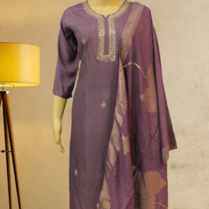 Lavender with Zardosi Neck Work & Motifs Kurta Set