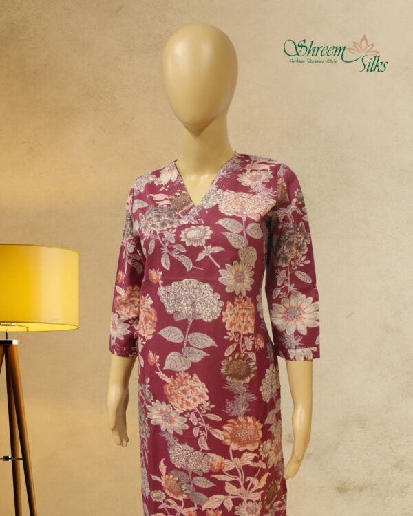 Mauve Floral Printed with Sequence work Kurta - Image 2