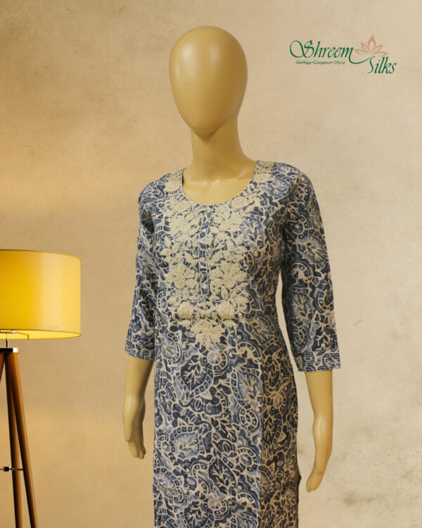 Printed Blue & White with Floral Neck Embroidery Kurta - Image 2