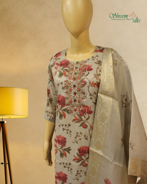 Grey with Floral Prints & Thread work Kurta Set