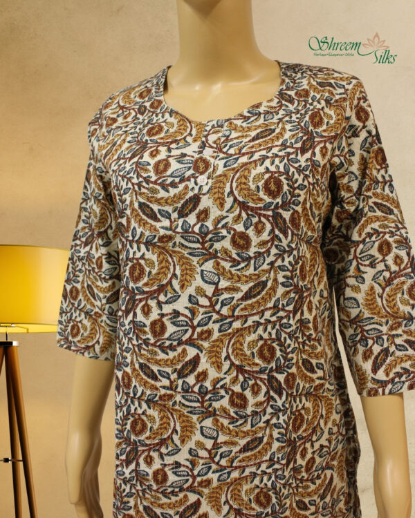 Multicolor Prints Short Kurti - Image 2