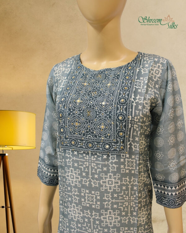 Blue with Patola Prints & Sequence work Kurta - Image 2